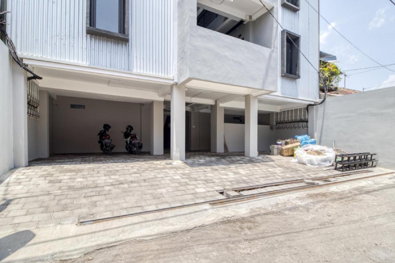 Reddoorz Syariah Near Galeria Mall Yogyakarta Exterior photo